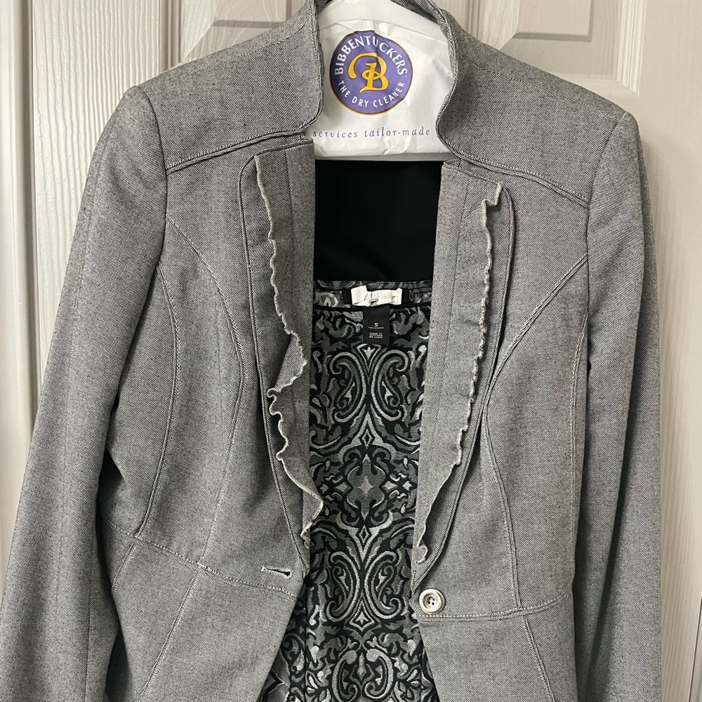 White House Black Market 3 piece suit